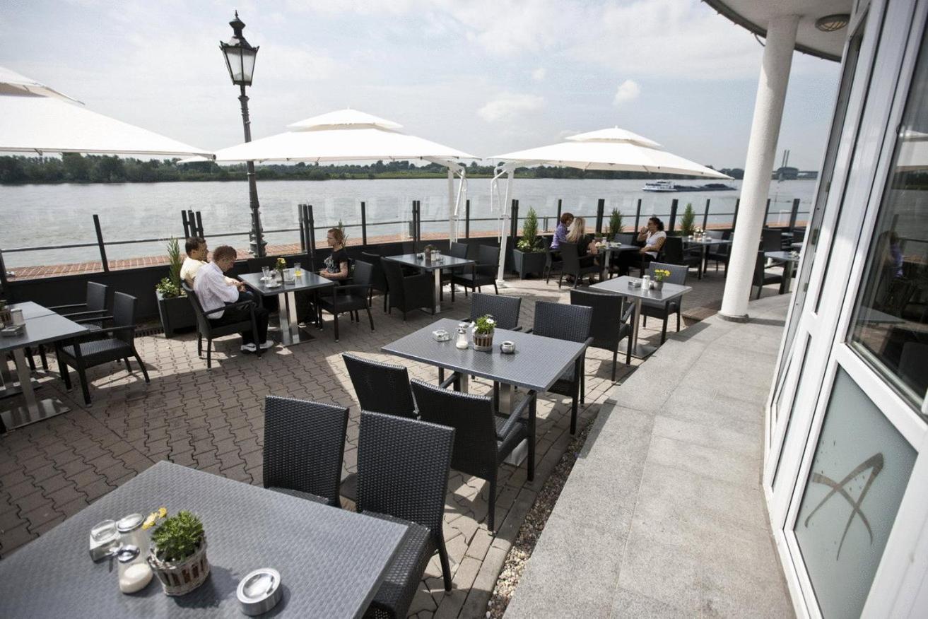Hotel Rheinpark 레스 외부 사진