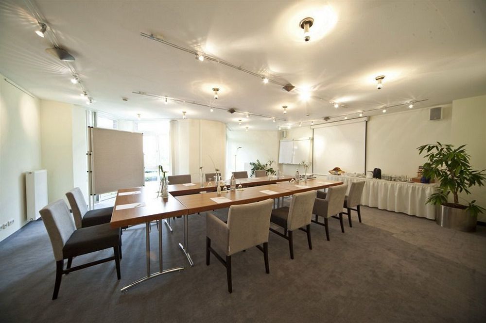 Hotel Rheinpark 레스 외부 사진