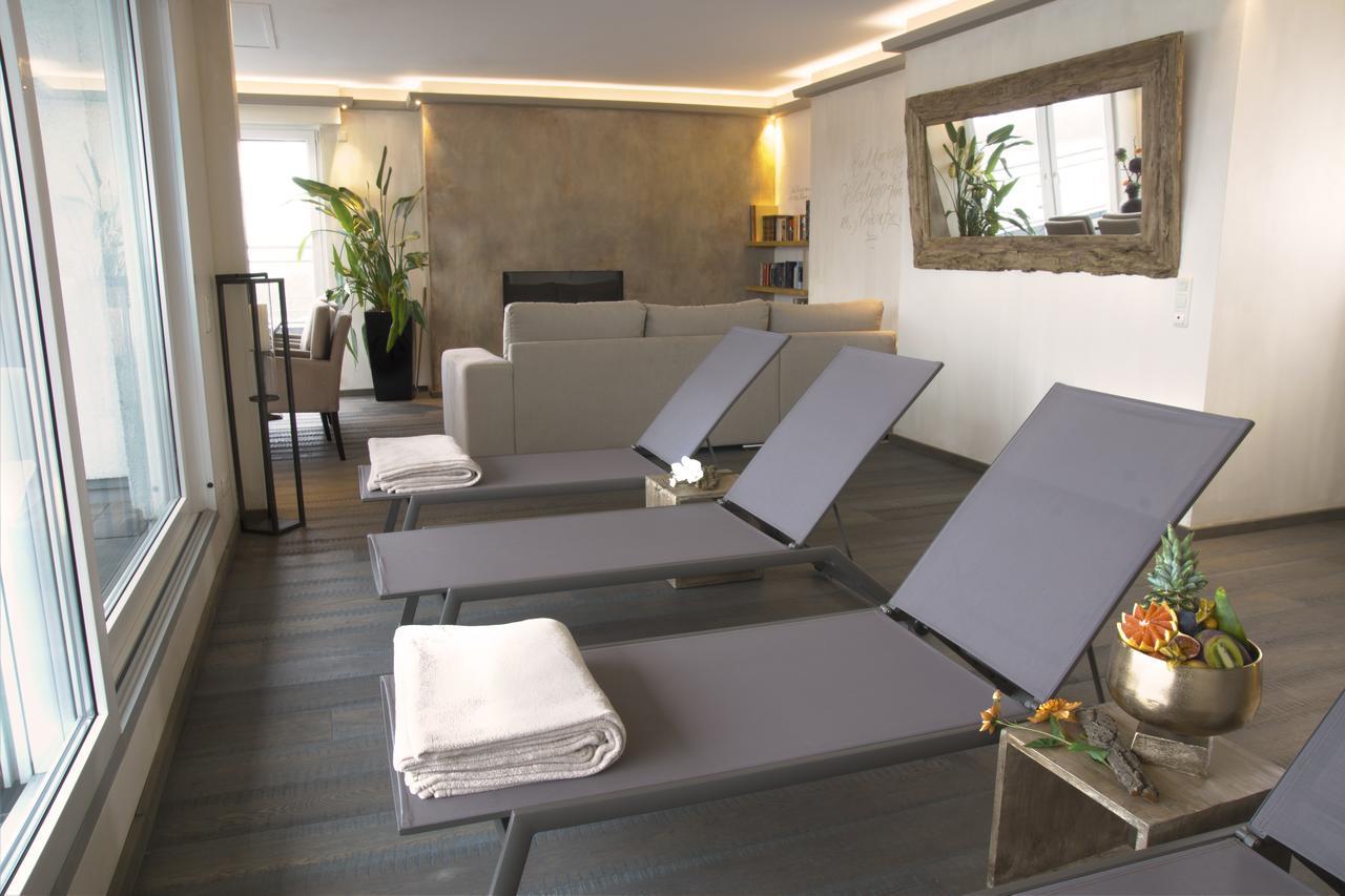 Hotel Rheinpark 레스 외부 사진