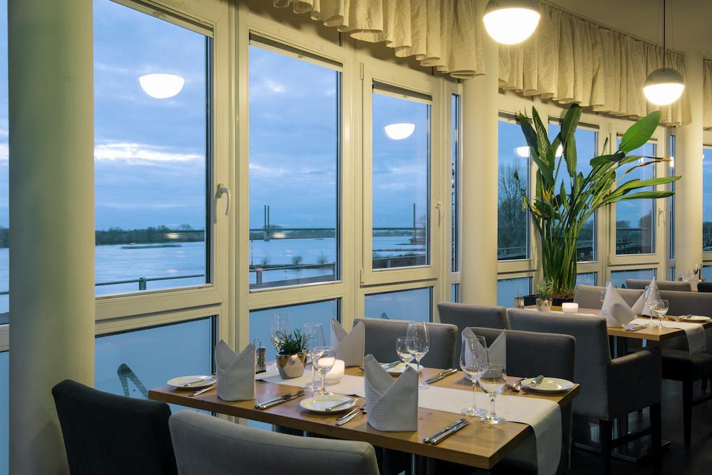 Hotel Rheinpark 레스 외부 사진